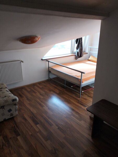 Titan, Nicolae Grigorescu