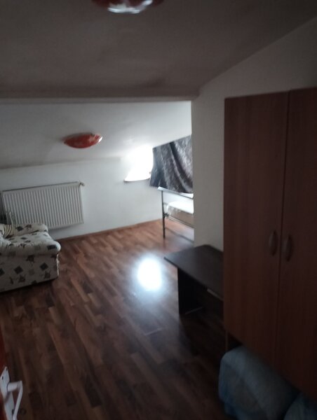 Titan, Nicolae Grigorescu