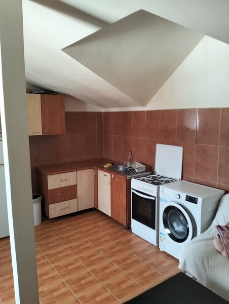 Titan, Nicolae Grigorescu